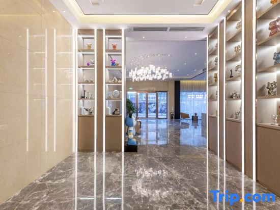 Lavande Fortune Hotel