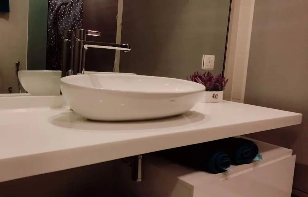 Vogue Suites One