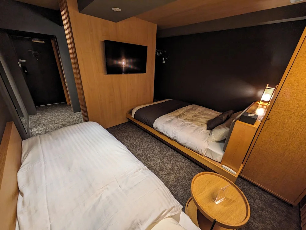 HOTEL TOMOS ASAKUSA
