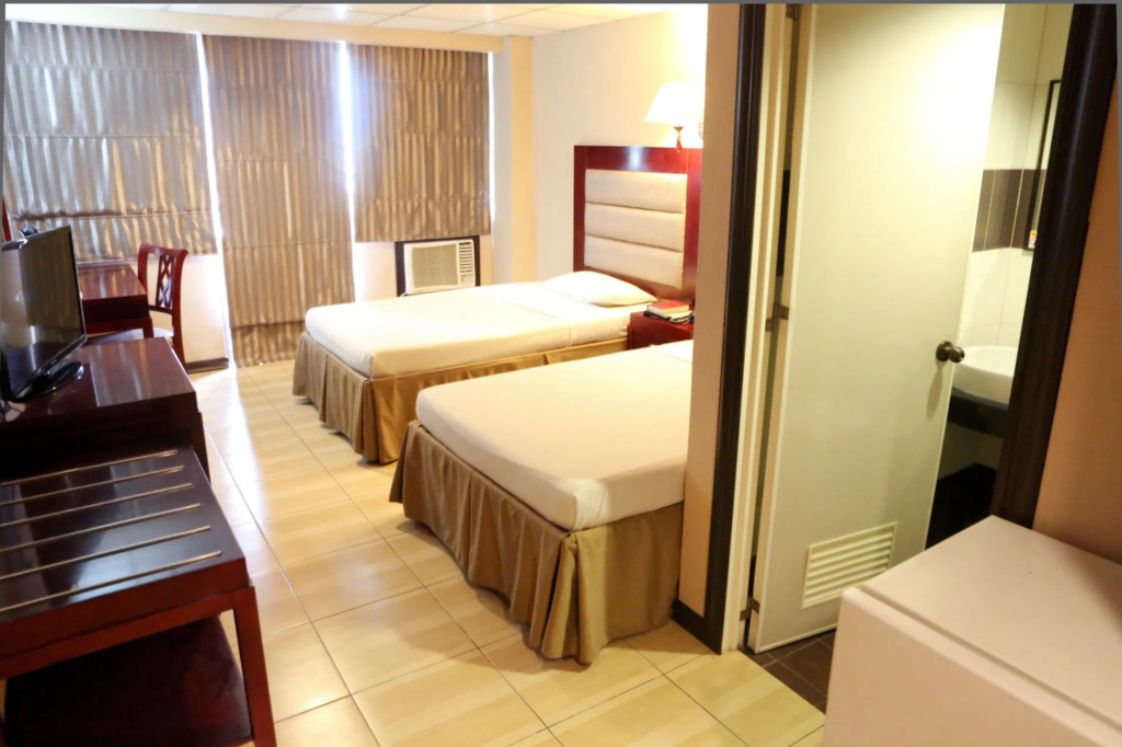 Star Plaza Hotel