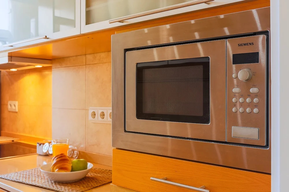 Bolha1 · Bright Apartment in a Traditional Area of Porto