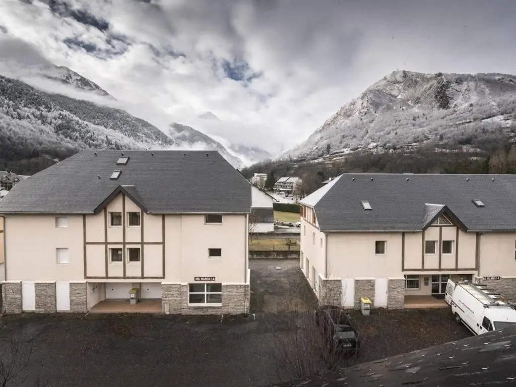 Duplex 4 personnes avec balcon à Saint Lary Village - FR-1-296-182
