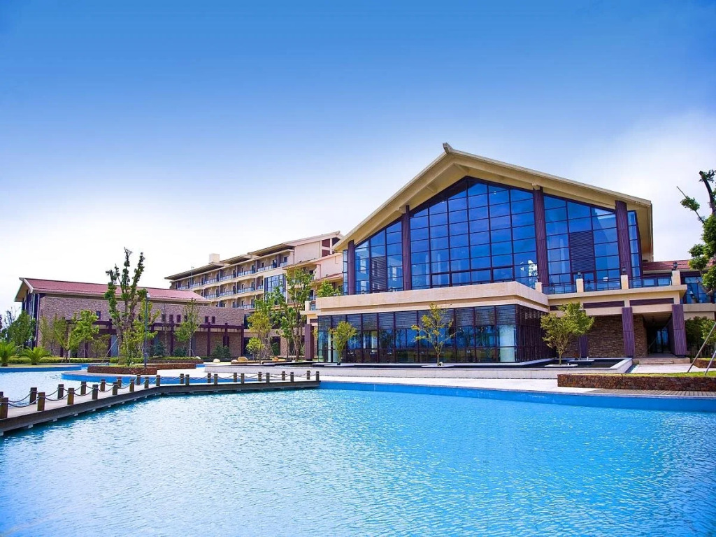 Palace Lan Resort