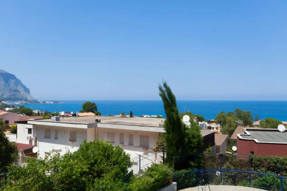 Sea view Villa with pool