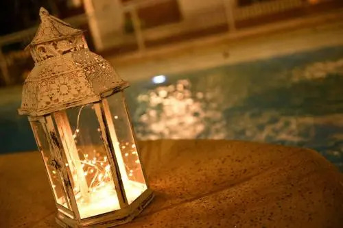 Bernies Bed & Breakfast , A 3 KILOMETROS DEL AEROP EZEIZA, VAN ,IN-OUT, FREE EZEIZA AIRPORT