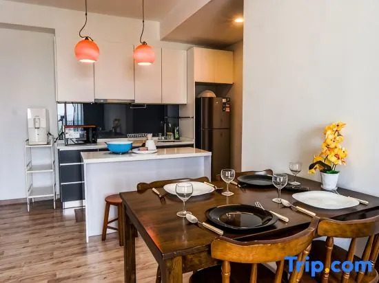 Emporis SOHO Kota Damansara by Airhost