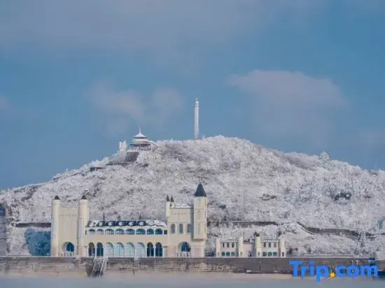 Yunhai Jiangnan Tianchi Light Luxury Holiday Guesthouse