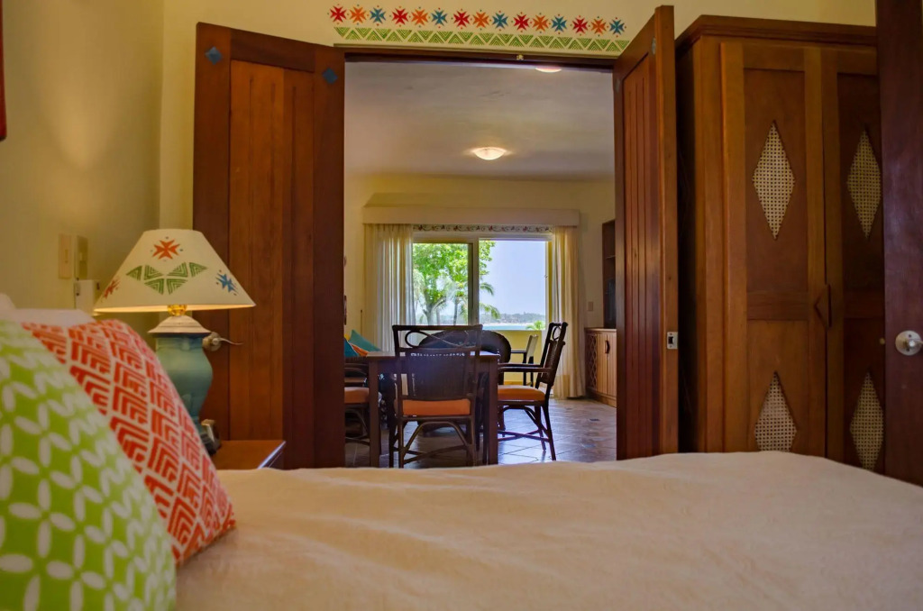 Velero Beach Resort