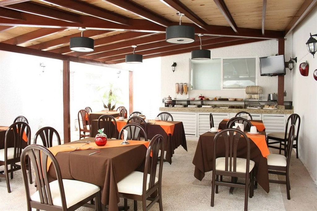 Del Marques Hotel and Suites