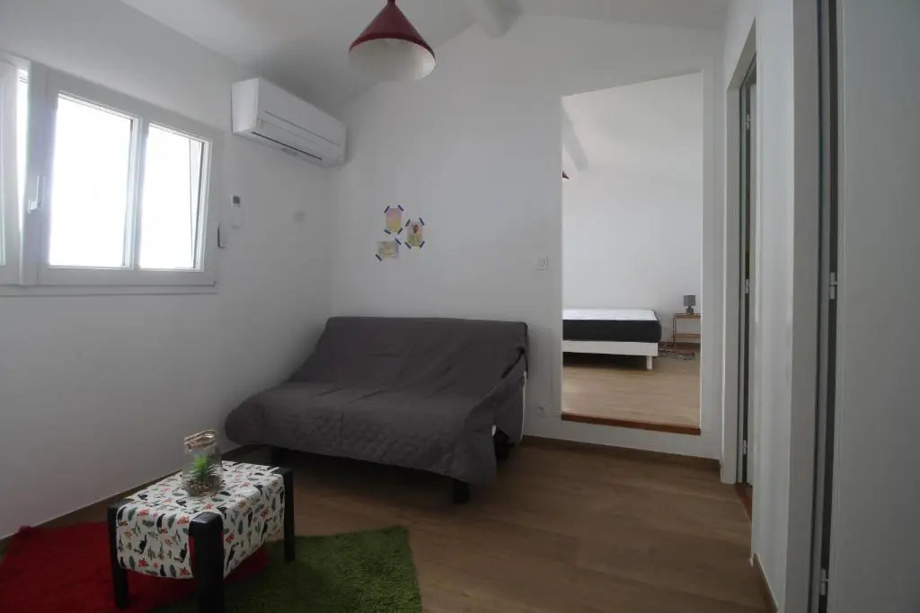 Appartement renove 3 chambres les pieds dans l eau