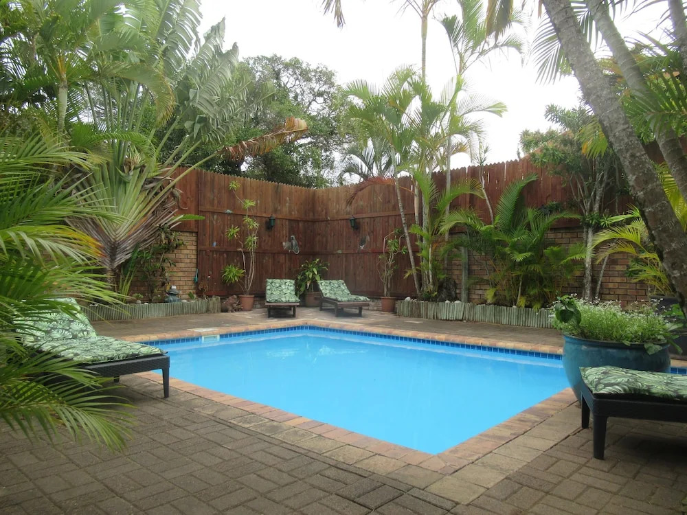 Bhangazi Lodge Bed & Breakfast
