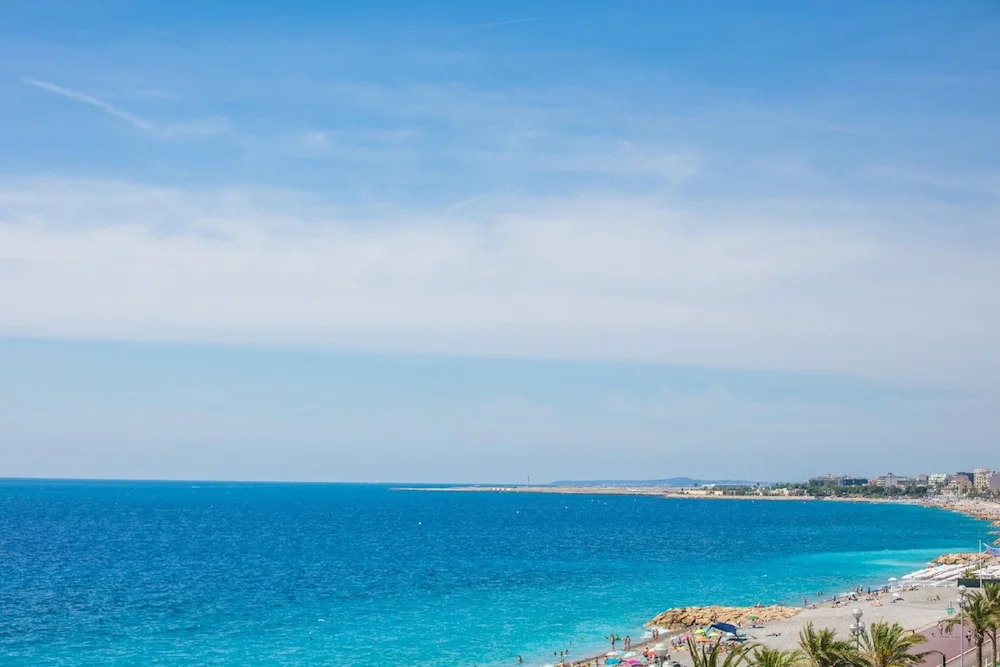 BLUE BEACH AP4172 bY RIVIERA HOLIDA HOMES