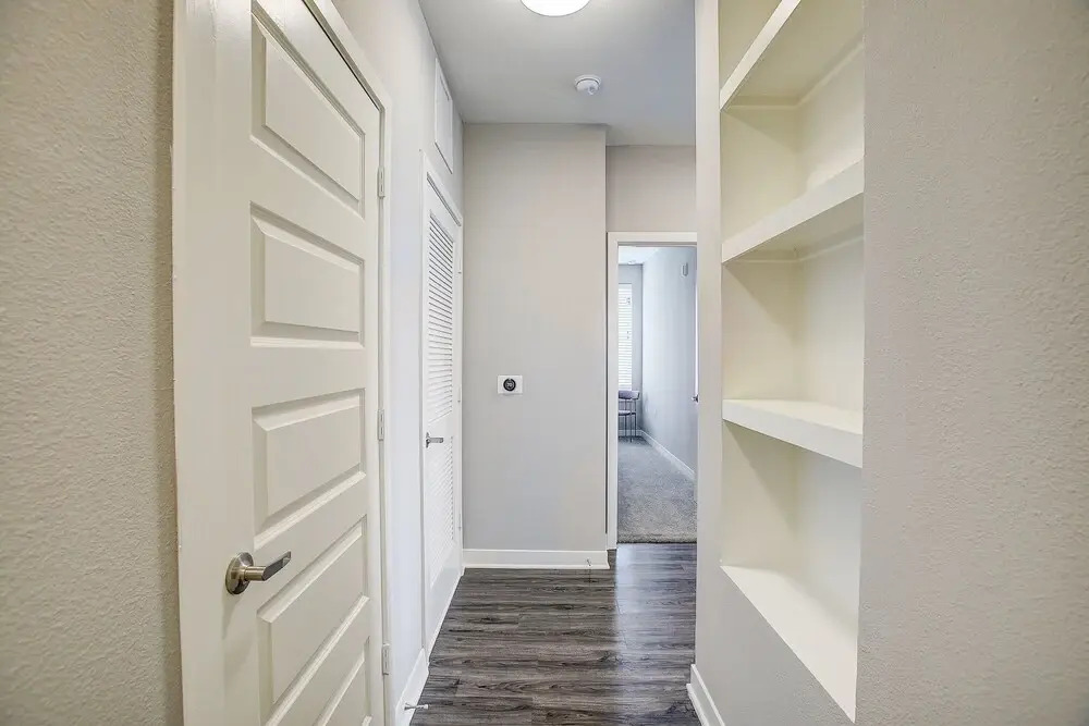 FRONTDESK Five Two At Highland Apts Downtown Austin