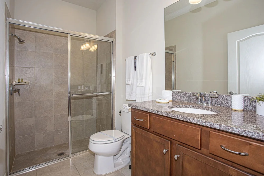 8879 Windsor Westside 57186/59042