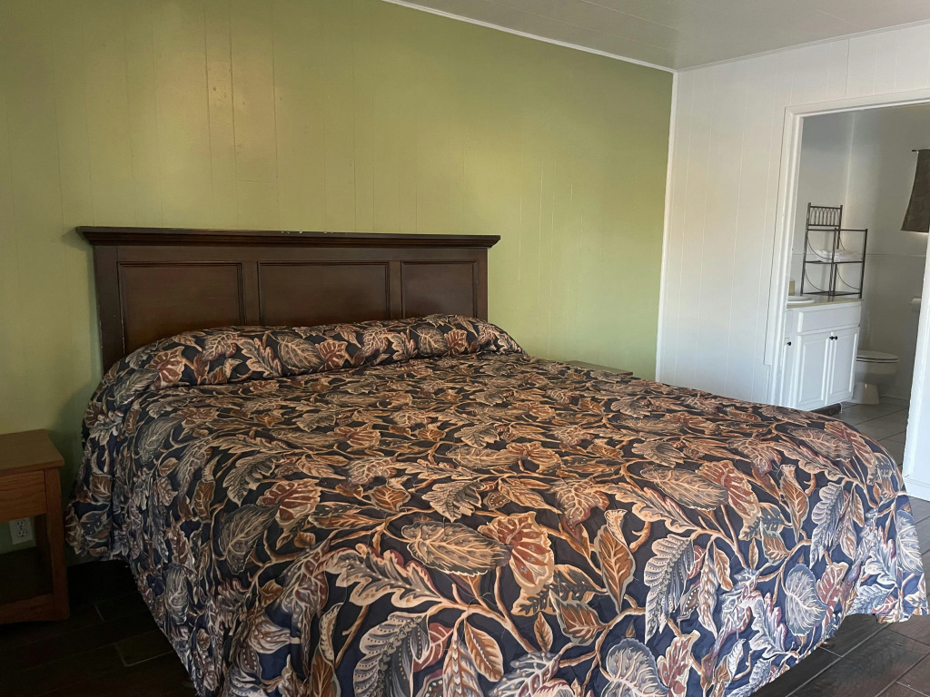 Oak Motel Modesto CA