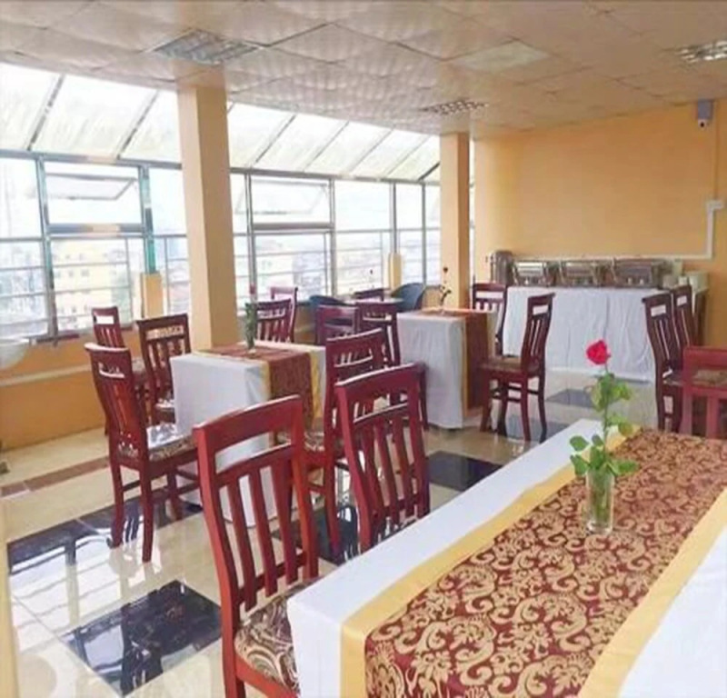 C & Y Hotel