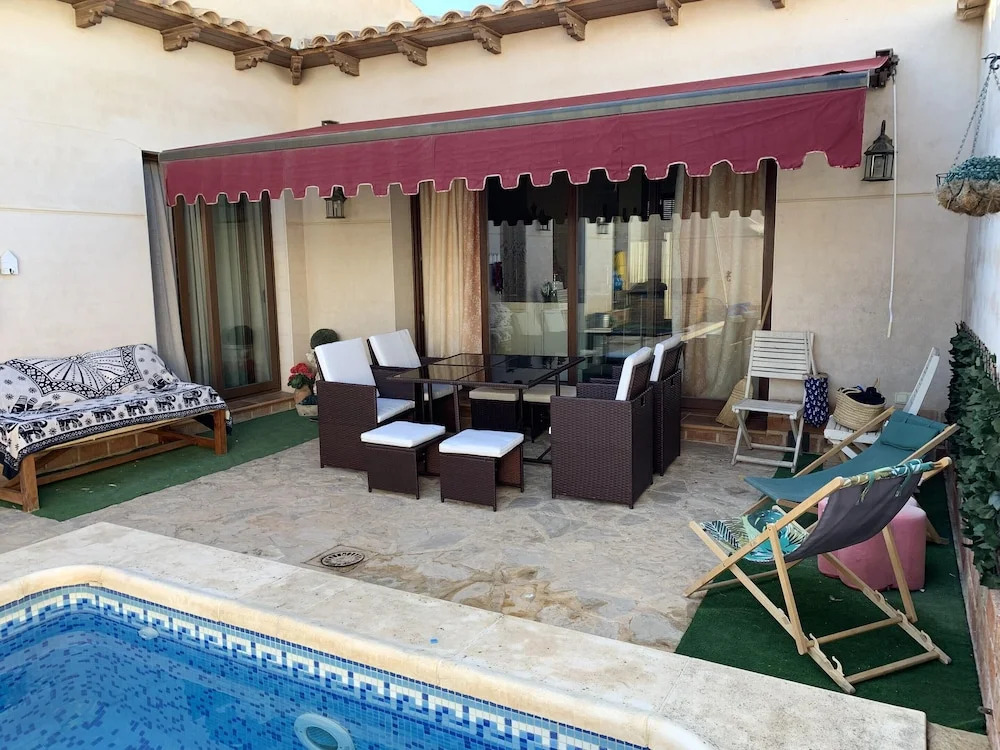 House with 4 Bedrooms in Mota Del Cuervo, with Wonderful City View, Private Pool And Enclosed Garden