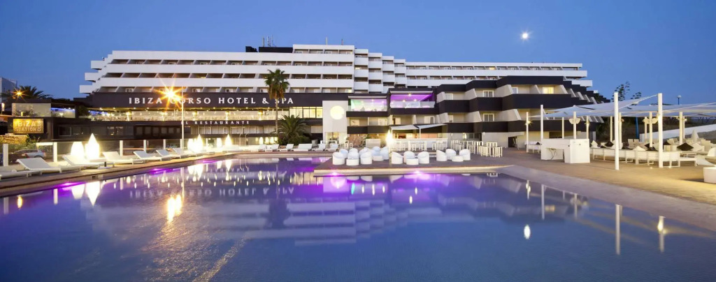Отель Ibiza Corso