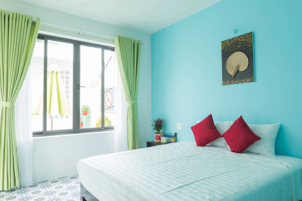 Sunny Riverside Homestay