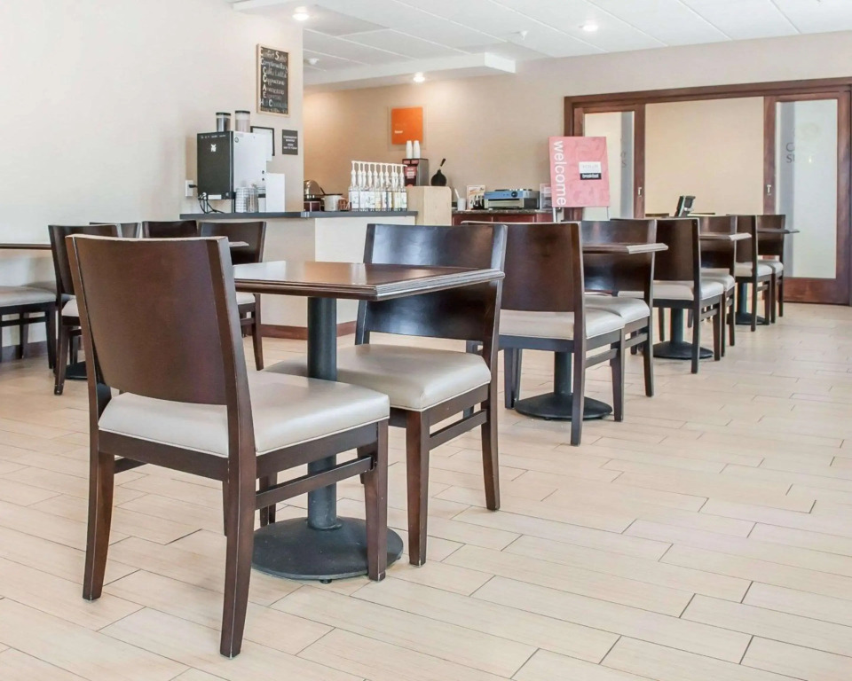 Comfort Suites Farmington