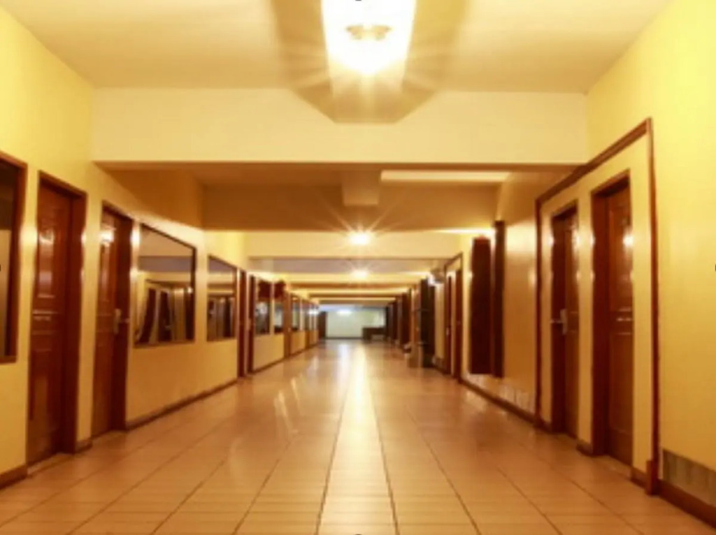 Pradipat Hotel
