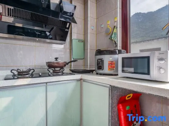 Yangshuo Menggang Homestay (Impression West Street Branch)
