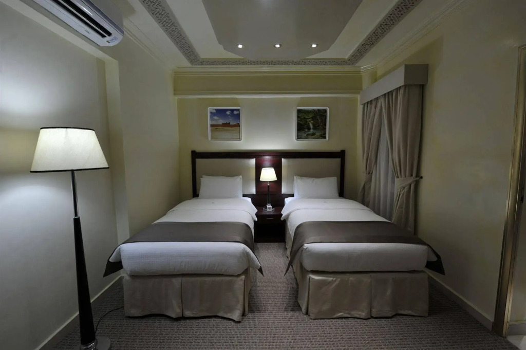Oman Palm Hotel Suites