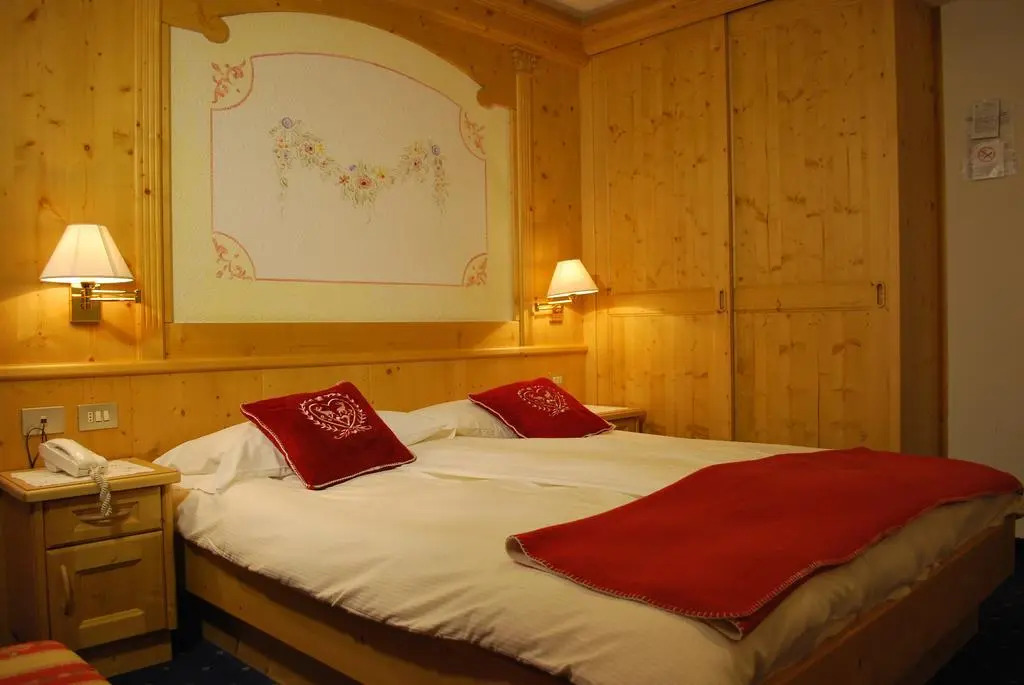 Piccolo Hotel