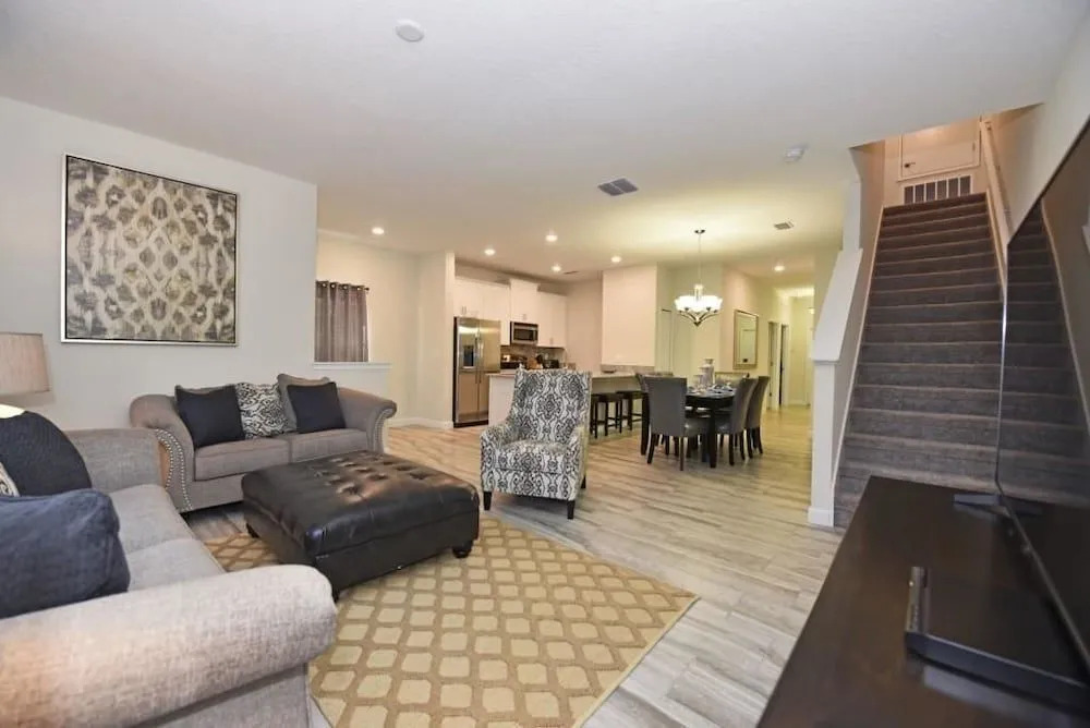 1600 Champions House 5 Bedroom by Florida Star