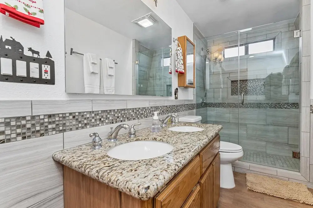 Moonridge Getaway - The Perfect Home For Everyone With All The Amenities You Will Need! 3 Bedroom Home