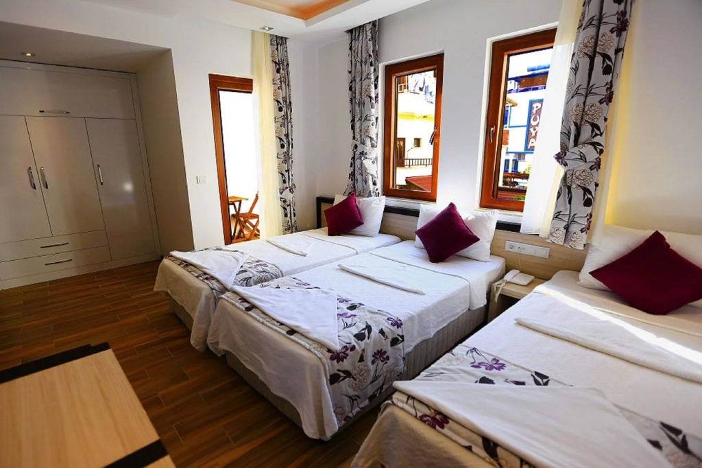 Hermes Hotel
