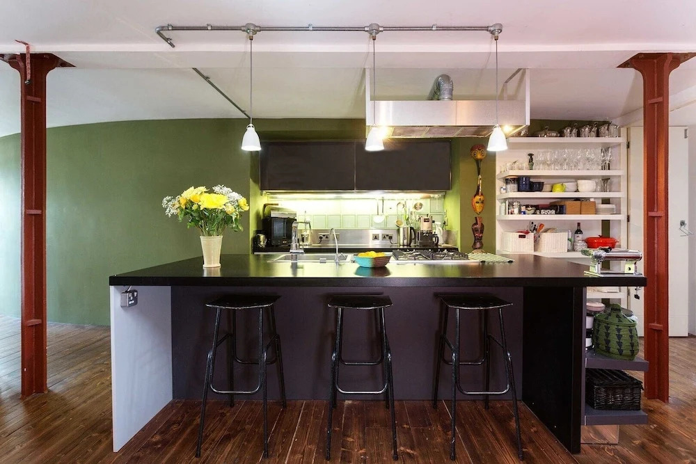 Characterful London Bridge Loft