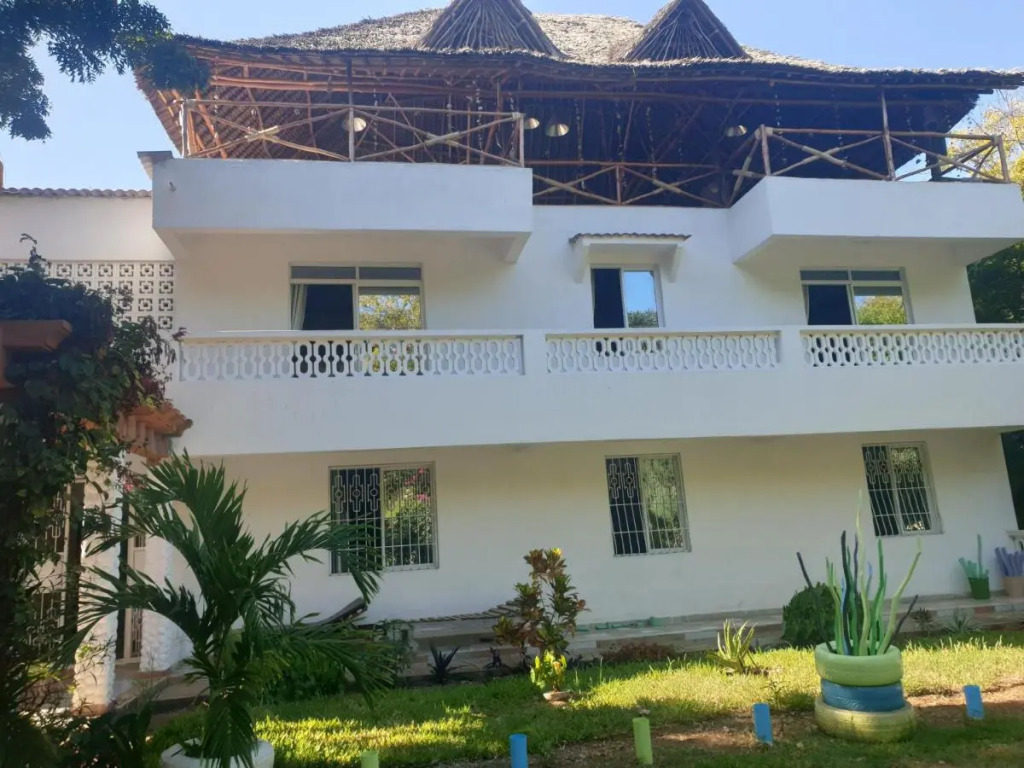 Karibuni palace mtwapa