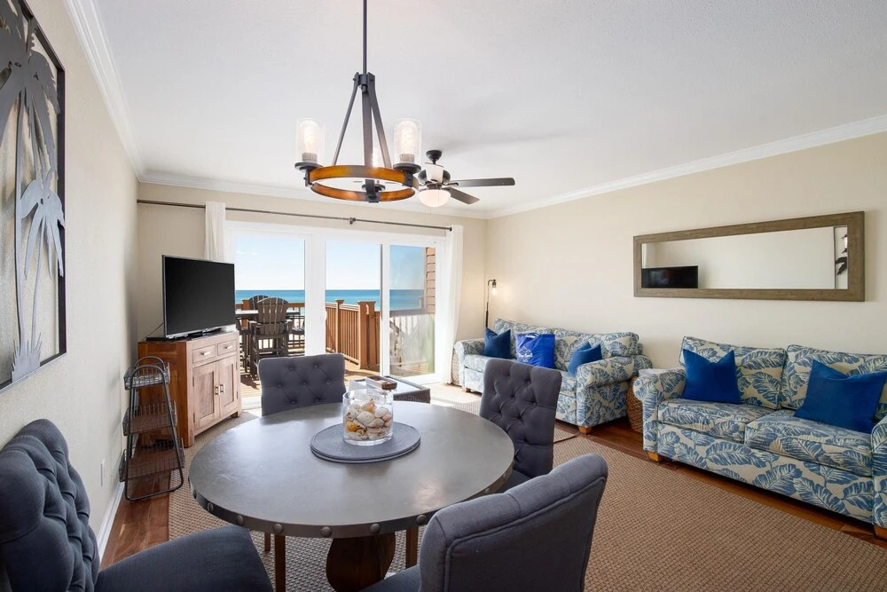 Directly On The Beach! First Floor Sundeck! Near Pier Park! Sleeps 6