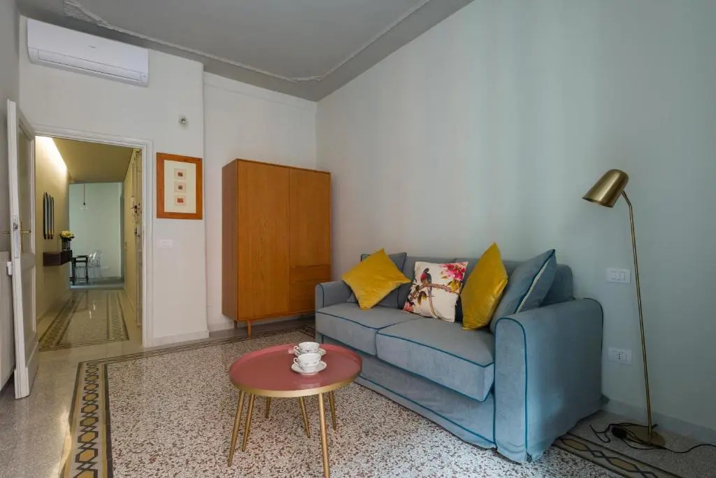 casa satrico