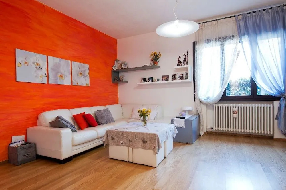 Monteceneri 9 B&b