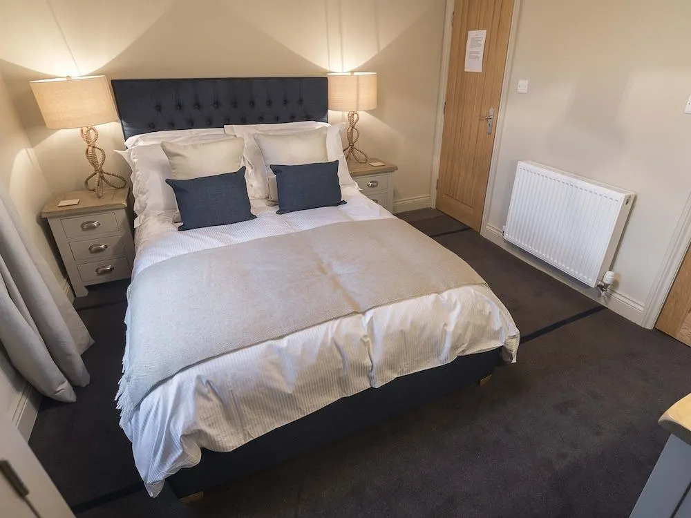 The New Crown Inn