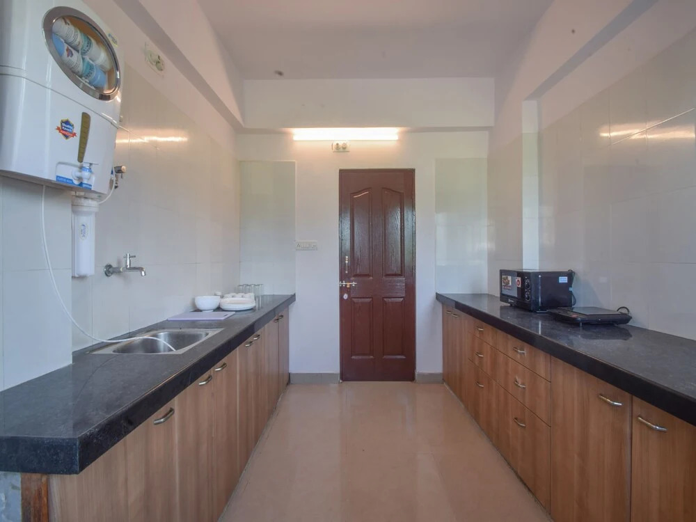 OYO 18861 Home Mount View Stay Goverdhan Villas