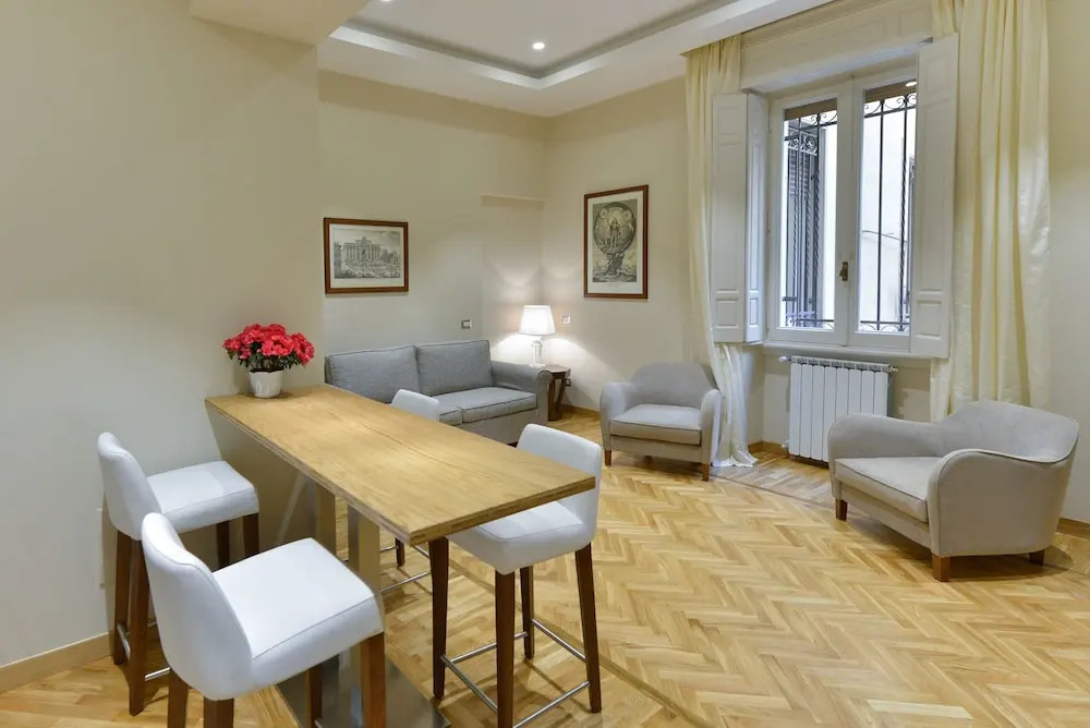 Novecento Apartments