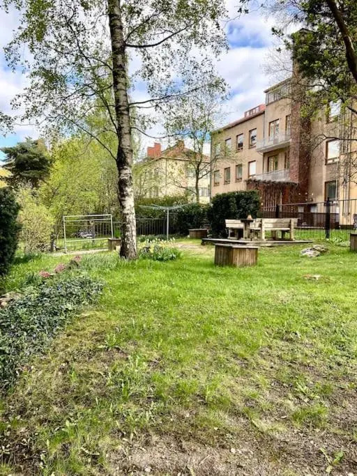 Hip studio near Central Park and City Center