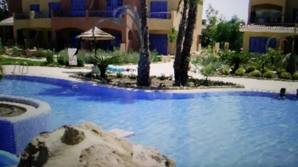 Remarkable 1-bed Apartment Limnaria Gardens Paphos