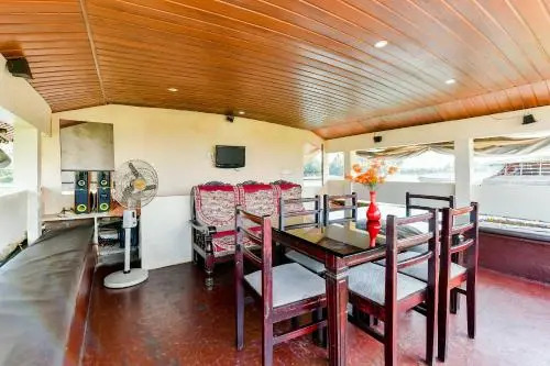 Oyo 28400 Relax In Kerala Pamba 3Bhk Sharing House