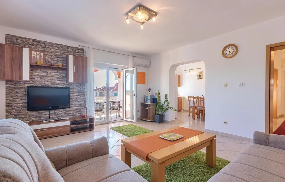 Beautiful Apartment in Vodnjan With 4 Bedrooms and Wifi