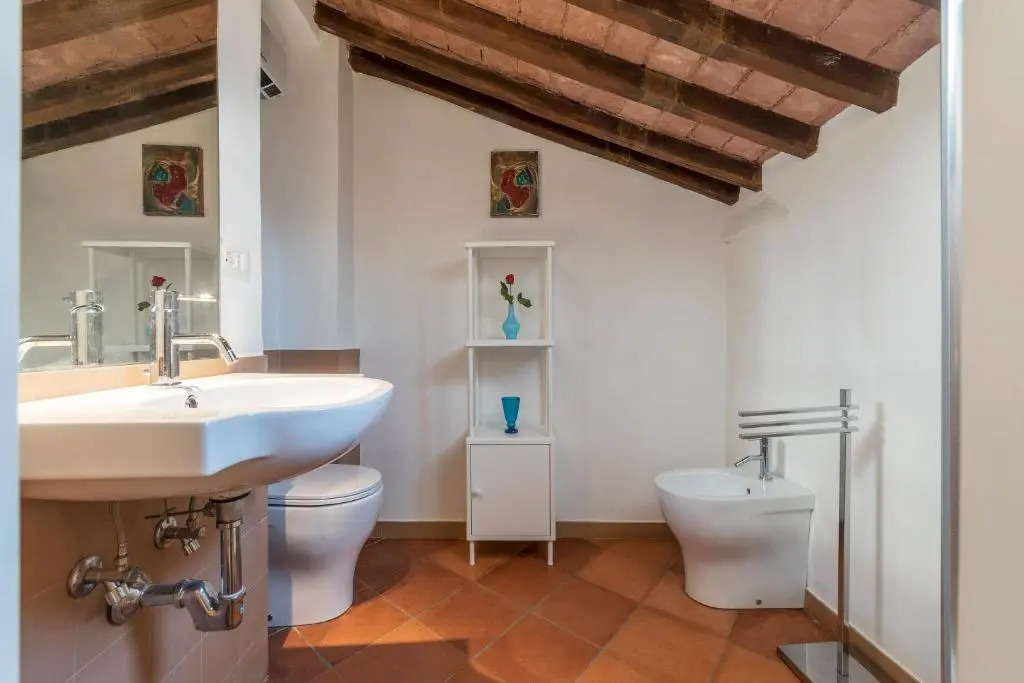 Three bedrooms in world-famous Via Giulia - Wifi, A/C, Washing machine