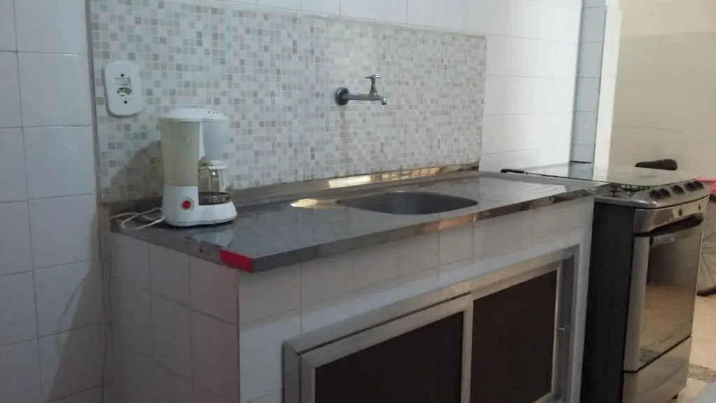 Quartos Em Casa In Caxias da Paraíso