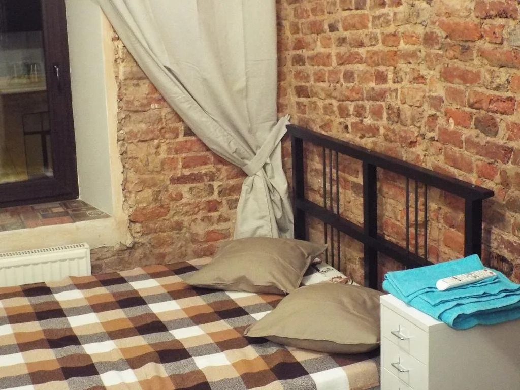 V&V Hostel