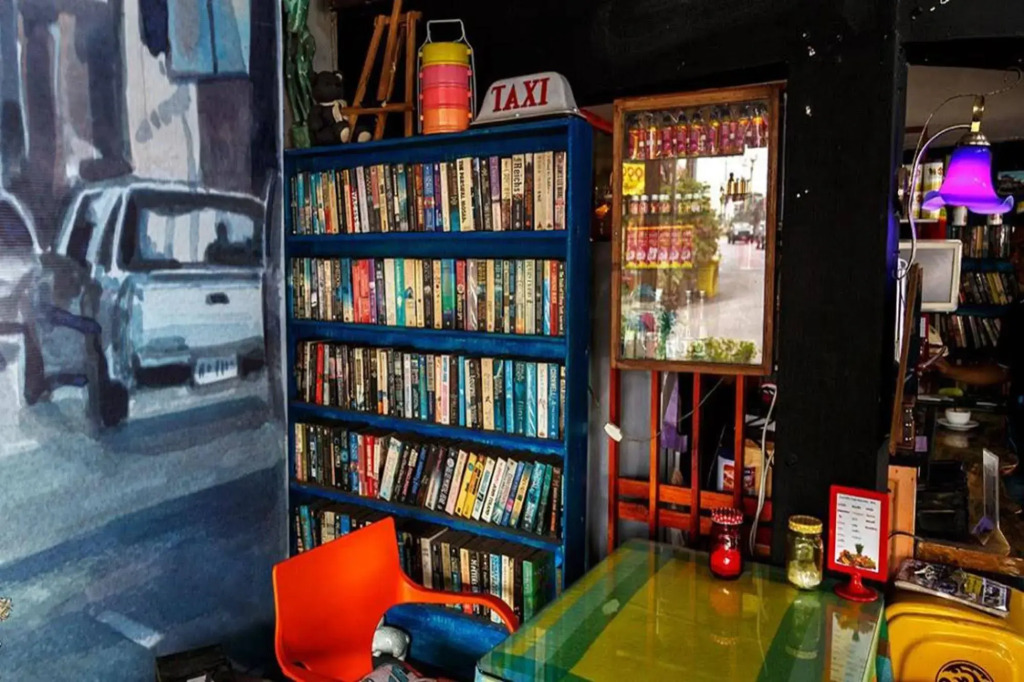 Artists Place Trat