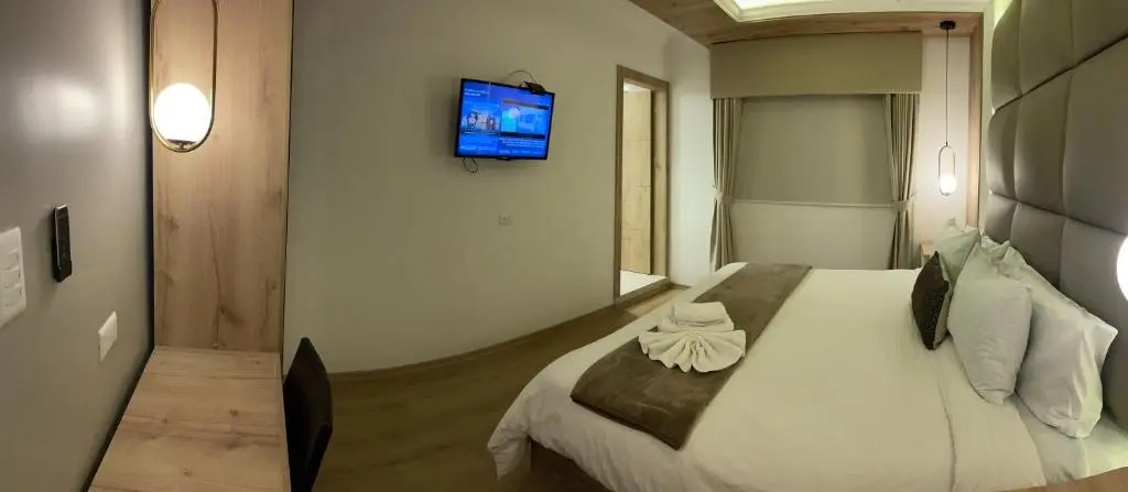 Hotel Shalom