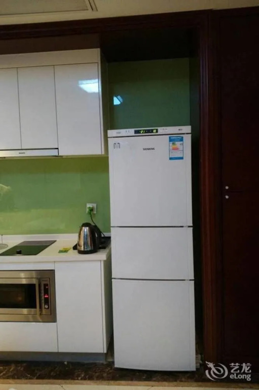 Xuanlong Apartment Hotel
