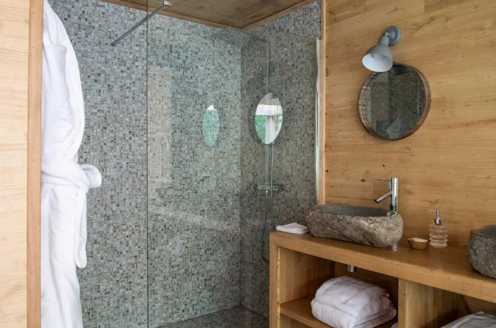 Loire Valley Lodges - Hotel